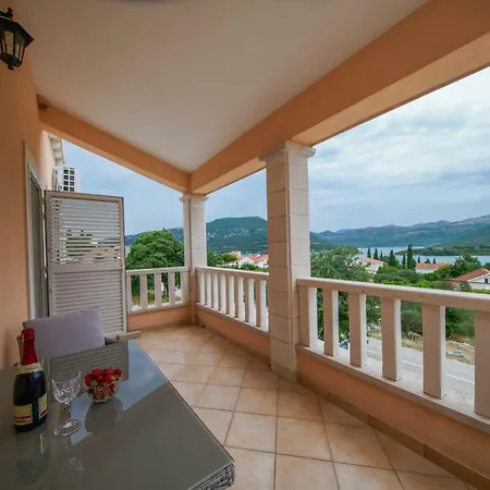 Appartement Ivanka *